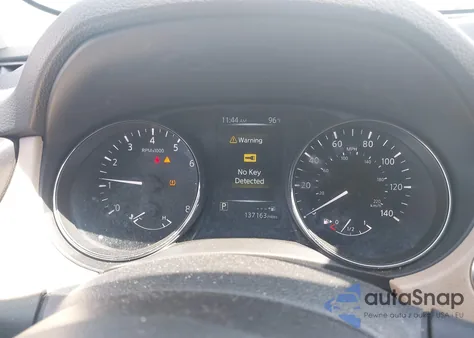 2017 Nissan Rogue Sl из США, поврежденный, VIN 5N1AT2MT2HC799698